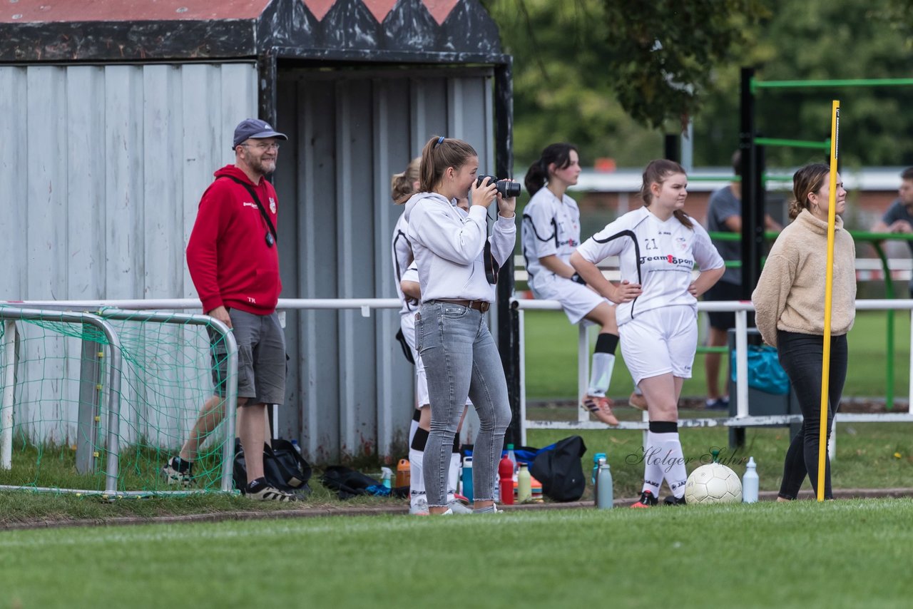 Bild 189 - wBJ Kieler MTV - JFV Hanse Luebeck : Ergebnis: 0:6